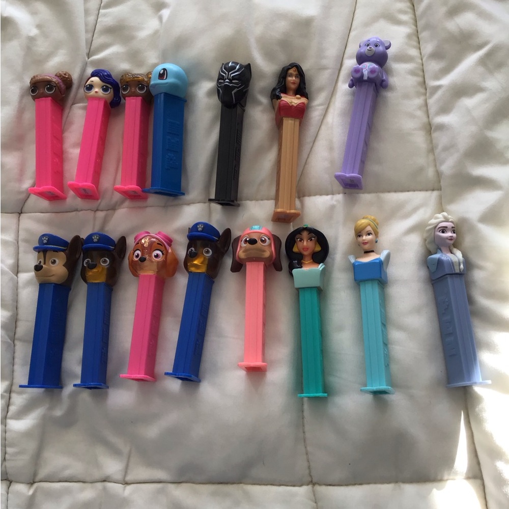 Assorted Character Pez Dispensers Lot